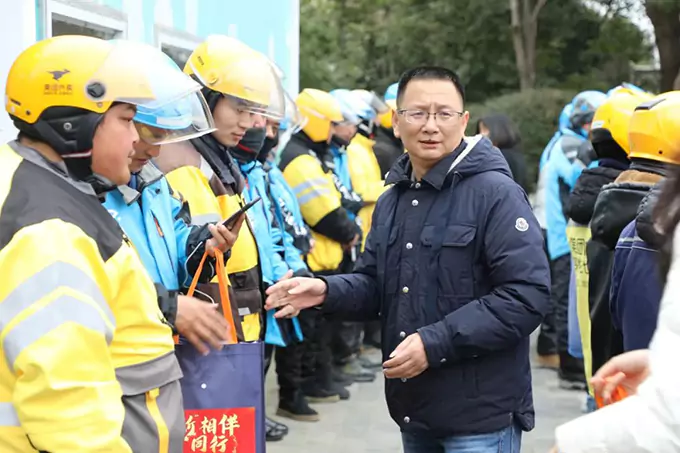 暖“新”行動心意滿滿,“騎”樂融融共迎新春