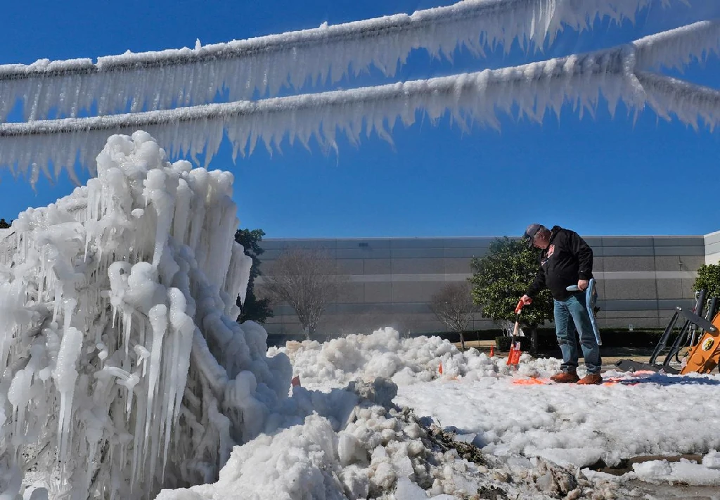 儲(chǔ)能電池會(huì)成為太陽(yáng)能光伏或風(fēng)電的標(biāo)配嗎？火電會(huì)完全被取代？