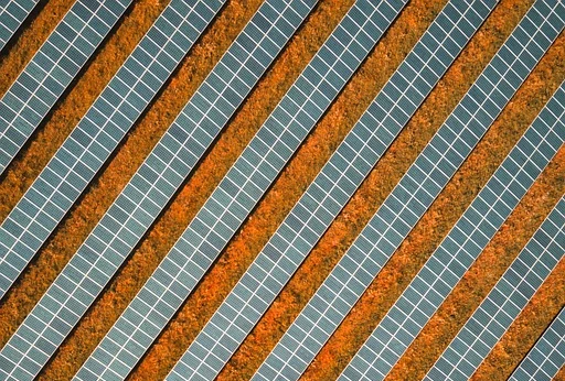 集中式光伏與分布式光伏有什么區別